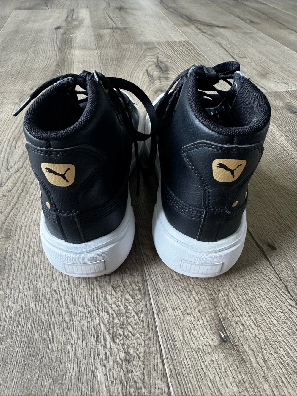 Puma selling kids